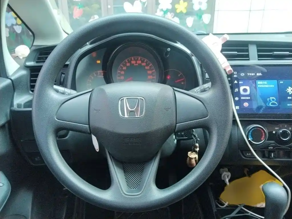 Honda Fit — фото 3