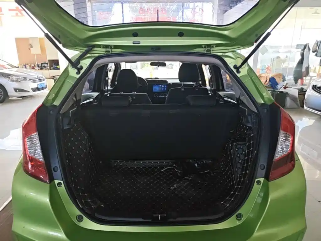 Honda Fit — фото 19