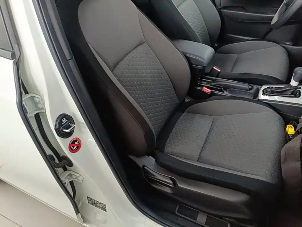 Honda Fit — фото 25