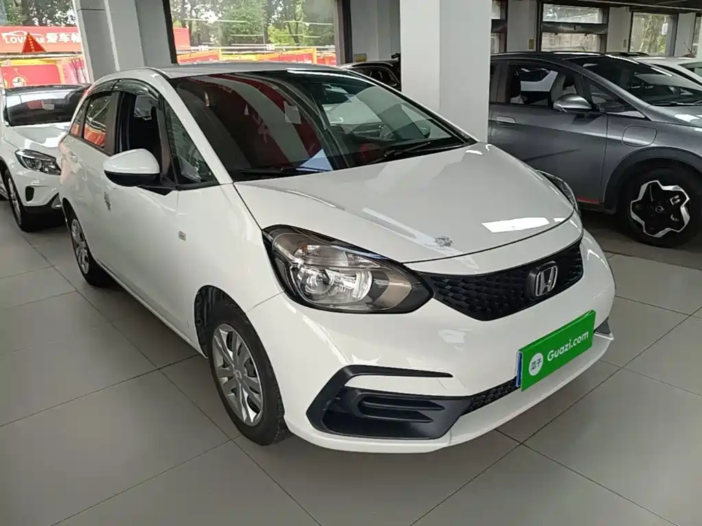 Honda Fit — фото 4