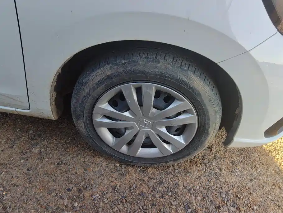 Honda Fit — фото 6