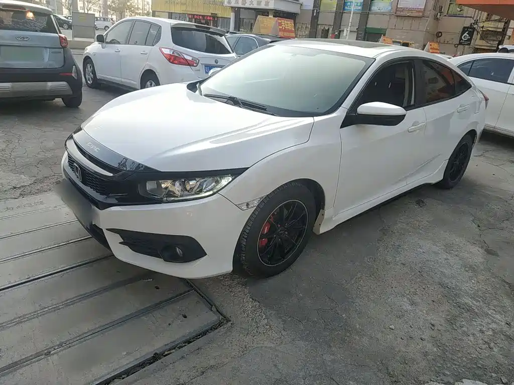 Honda Civic — фото 2