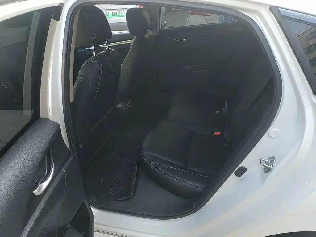 Honda Civic — фото 14