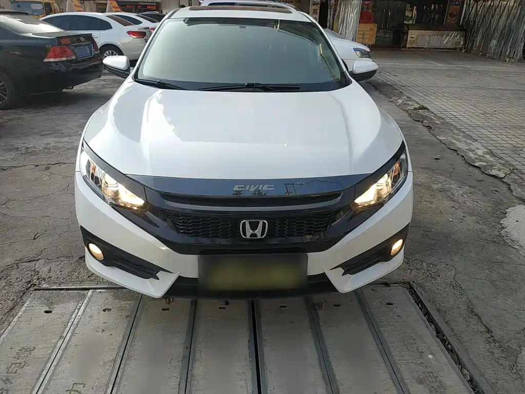 Honda Civic — фото 19