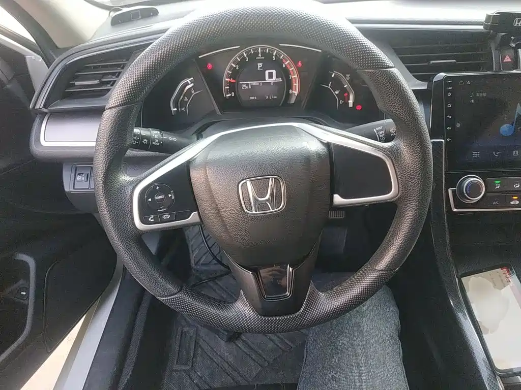 Honda Civic — фото 3