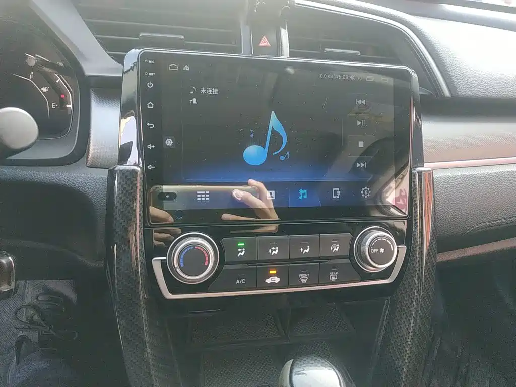 Honda Civic — фото 5