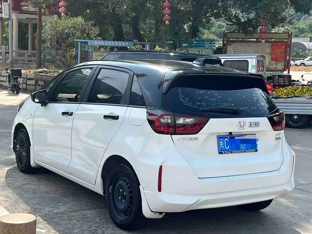 Honda Fit — фото 4