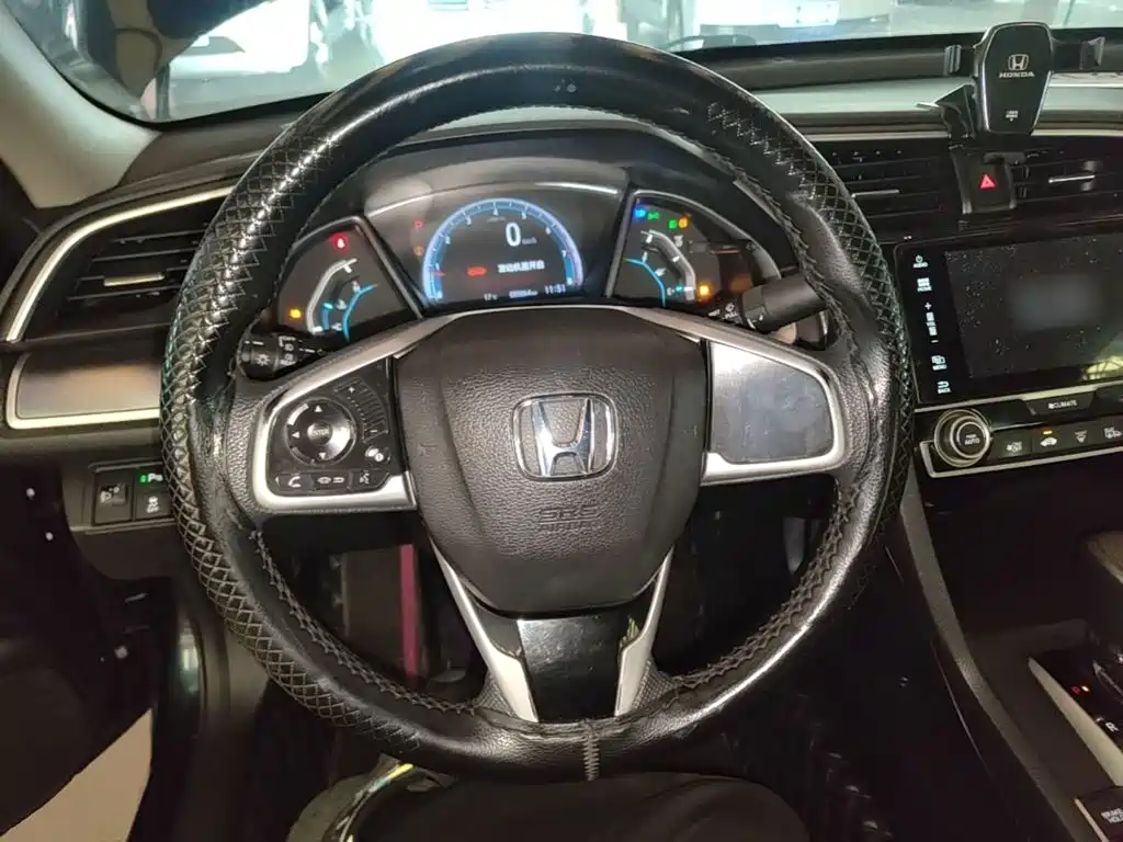 Honda Civic — фото 11