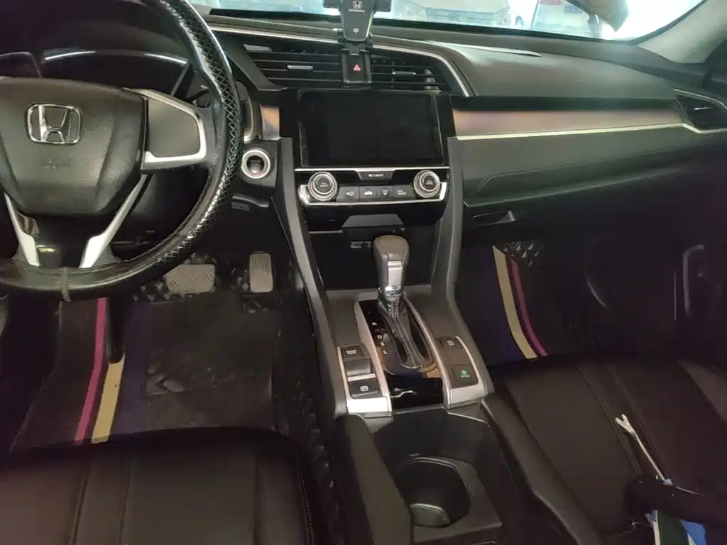 Honda Civic — фото 13
