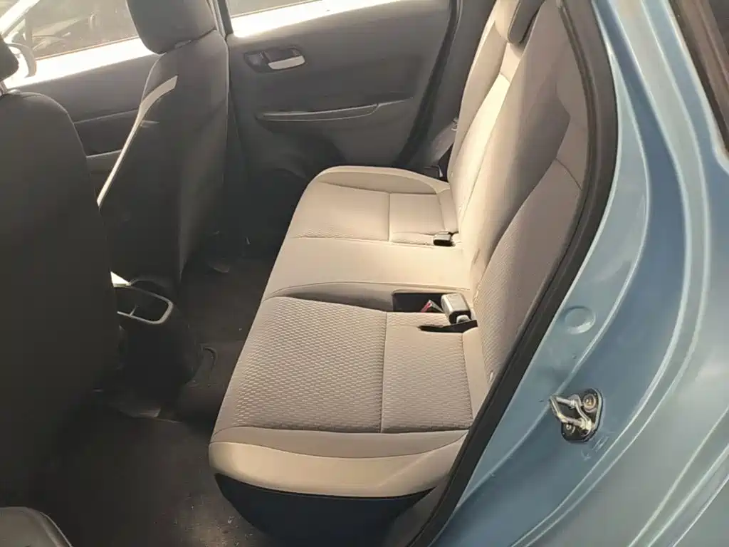 Honda Fit — фото 17