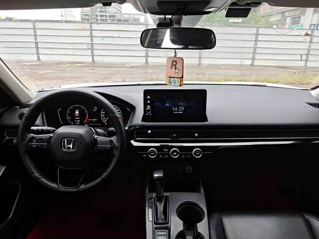 Honda Civic — фото 5