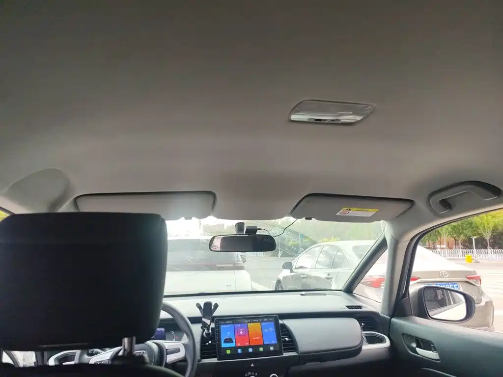 Honda Fit — фото 14