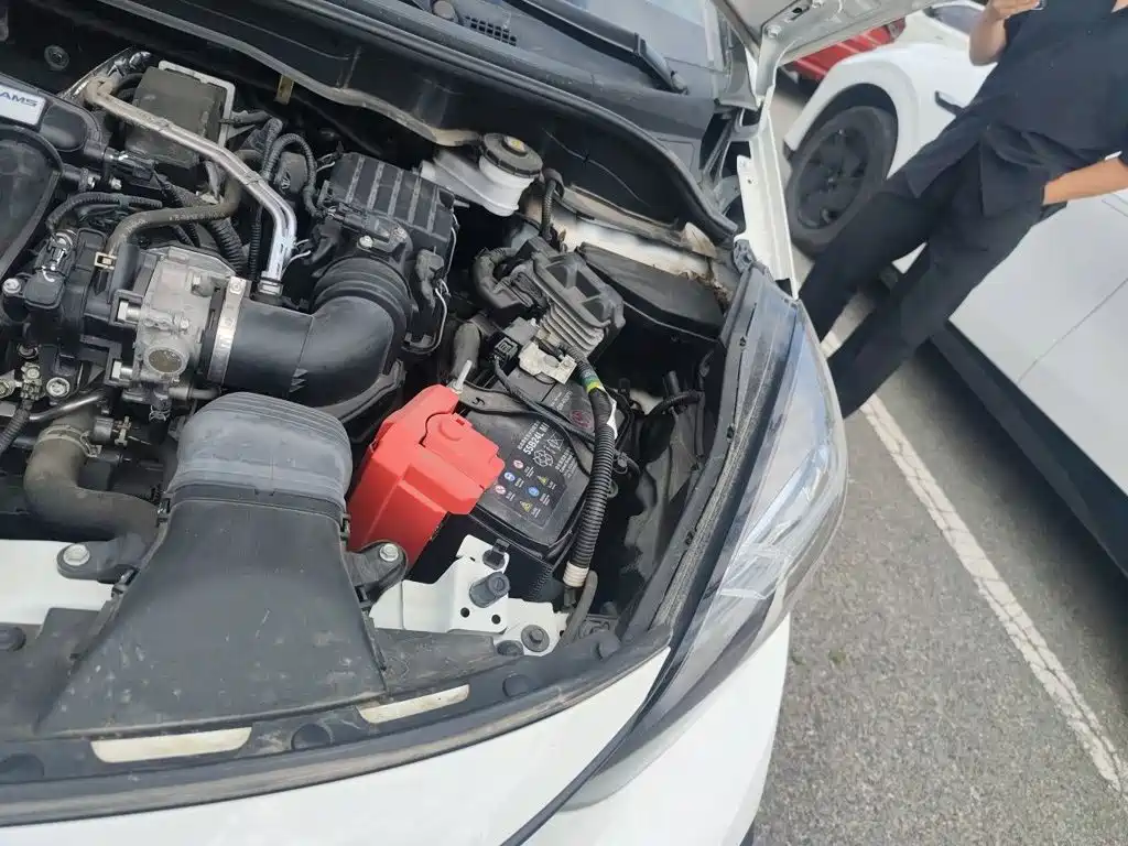 Honda Fit — фото 21