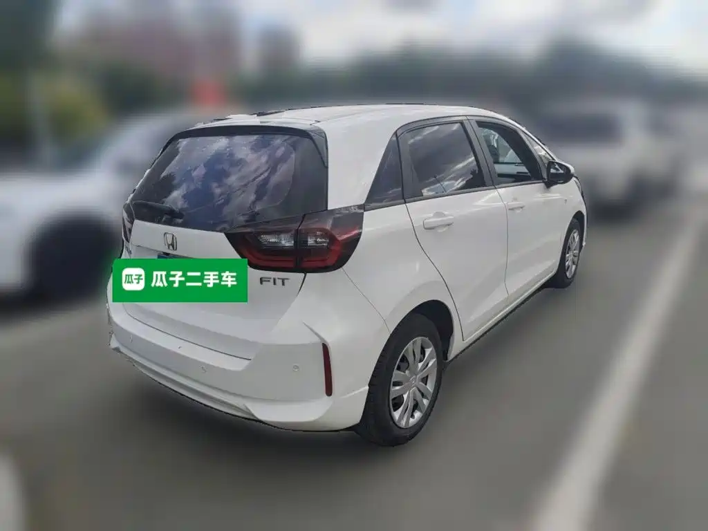 Honda Fit — фото 4