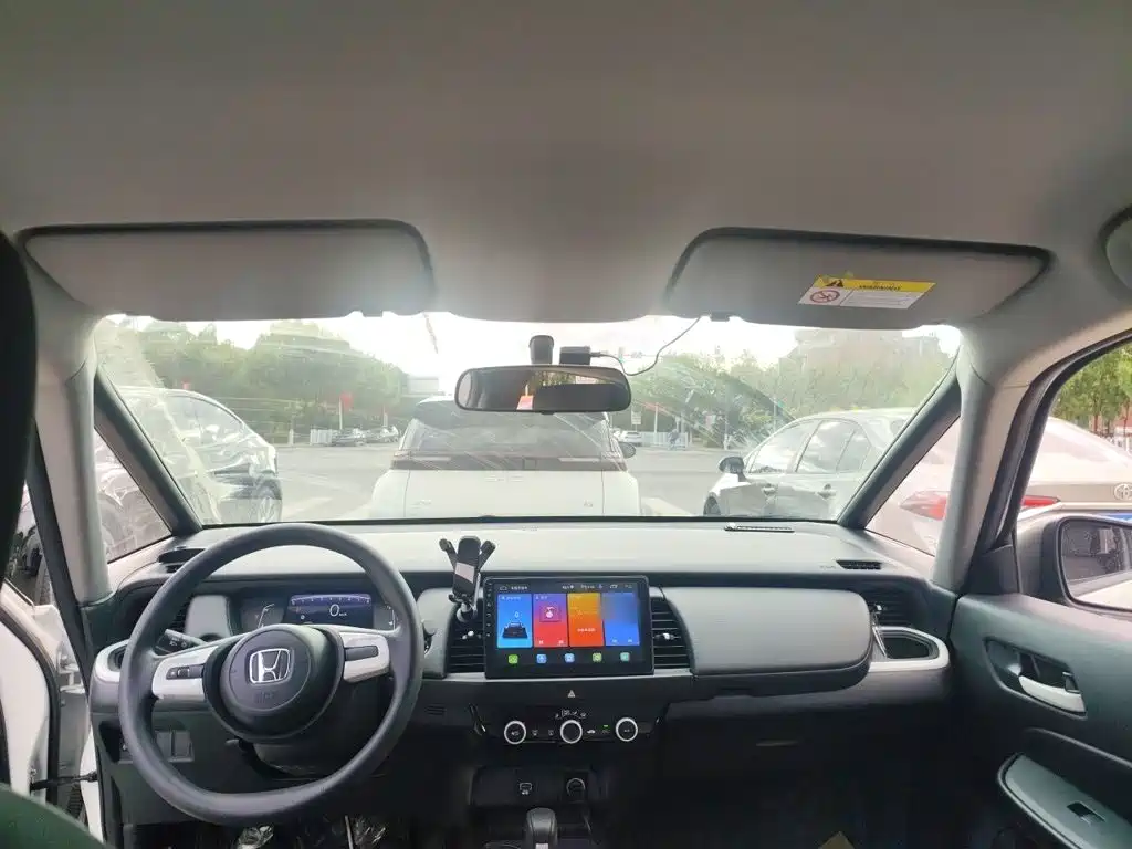 Honda Fit — фото 5