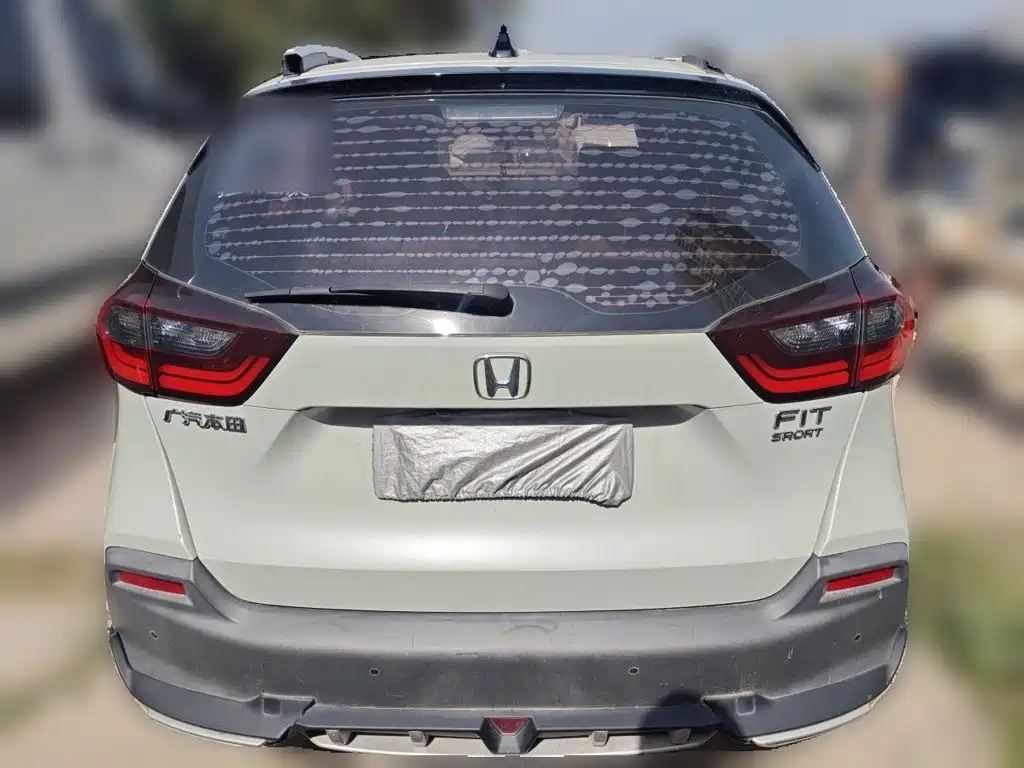 Honda Fit — фото 3