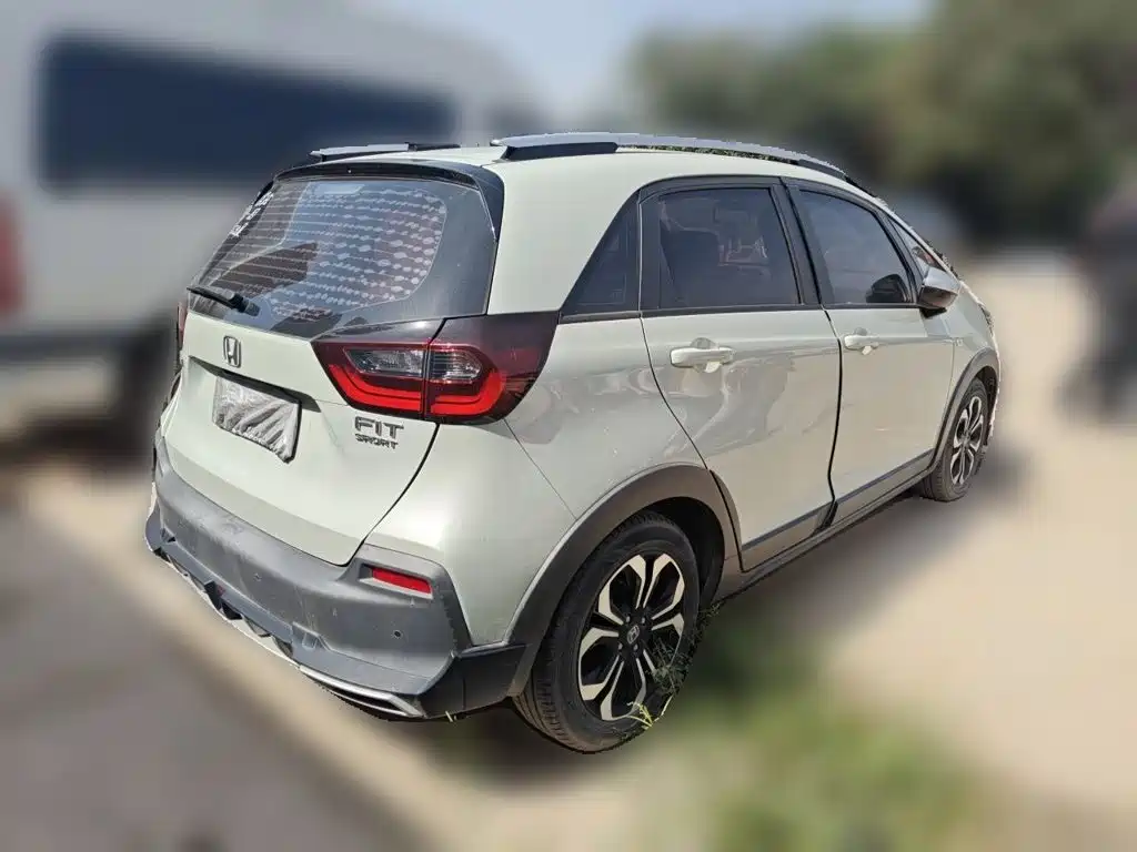 Honda Fit — фото 4