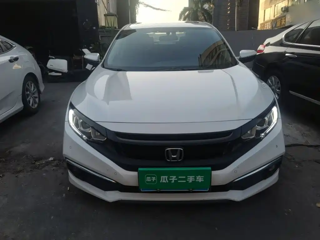 Honda Civic — фото 3