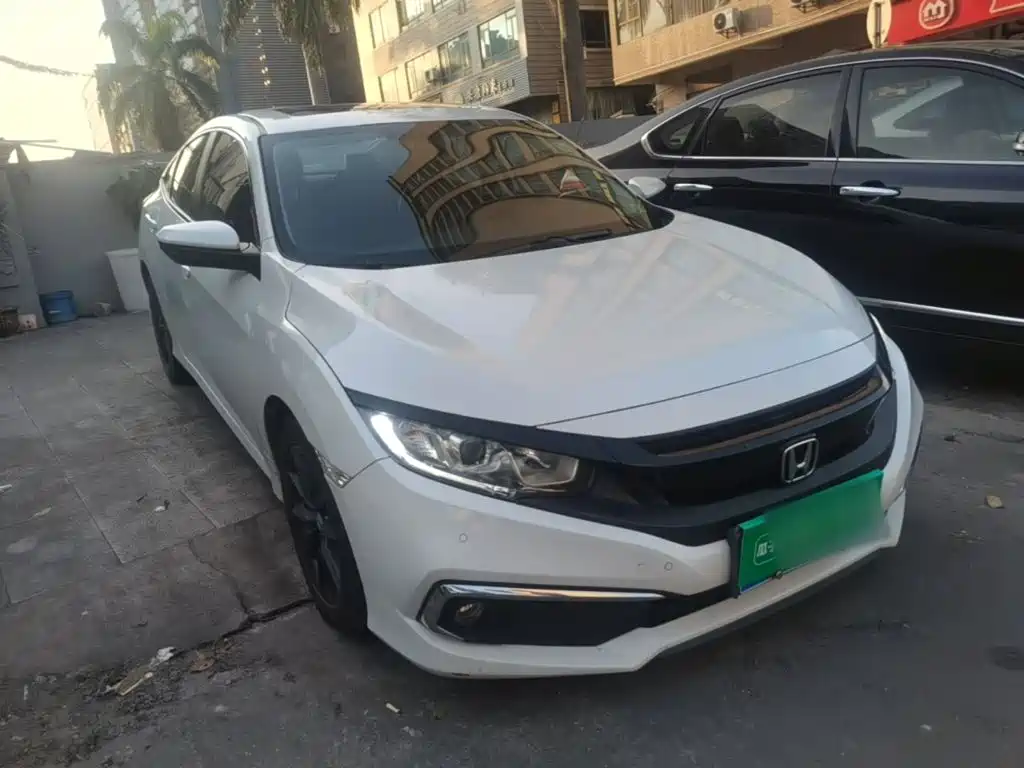 Honda Civic — фото 4