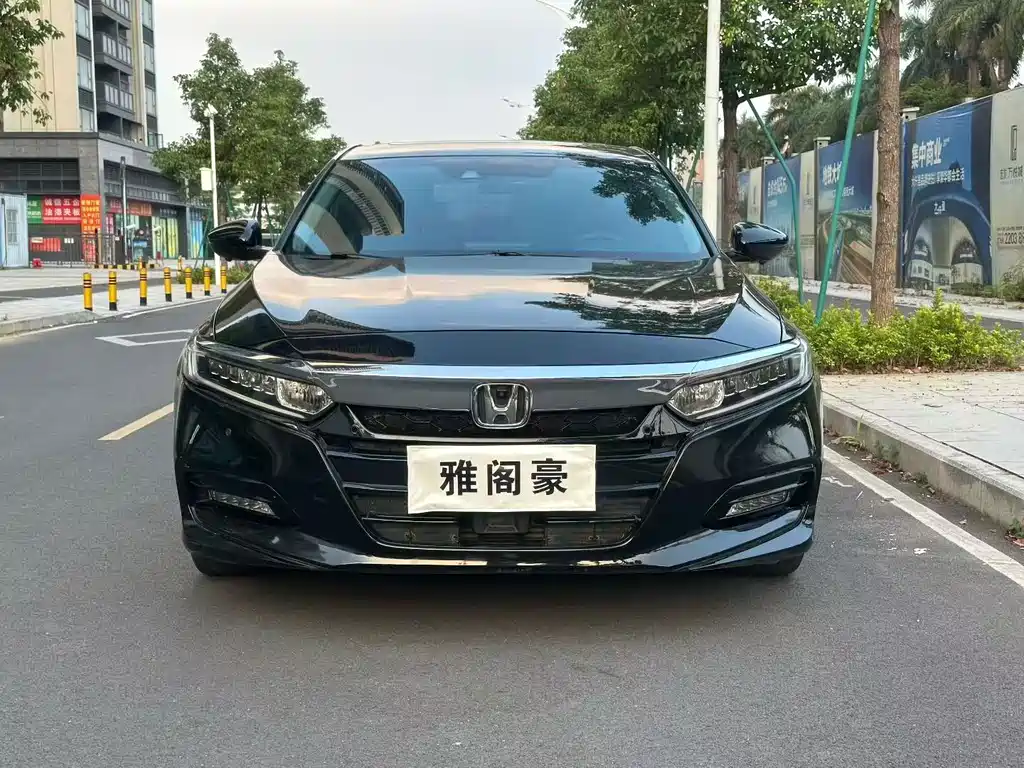 Honda Accord — фото 2