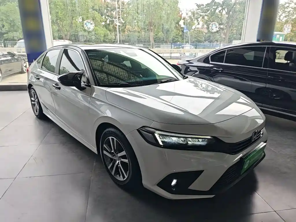 Honda Civic — фото 4