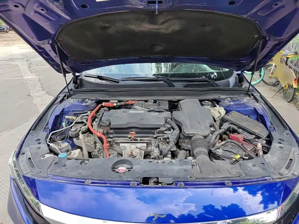 Honda Accord — фото 20