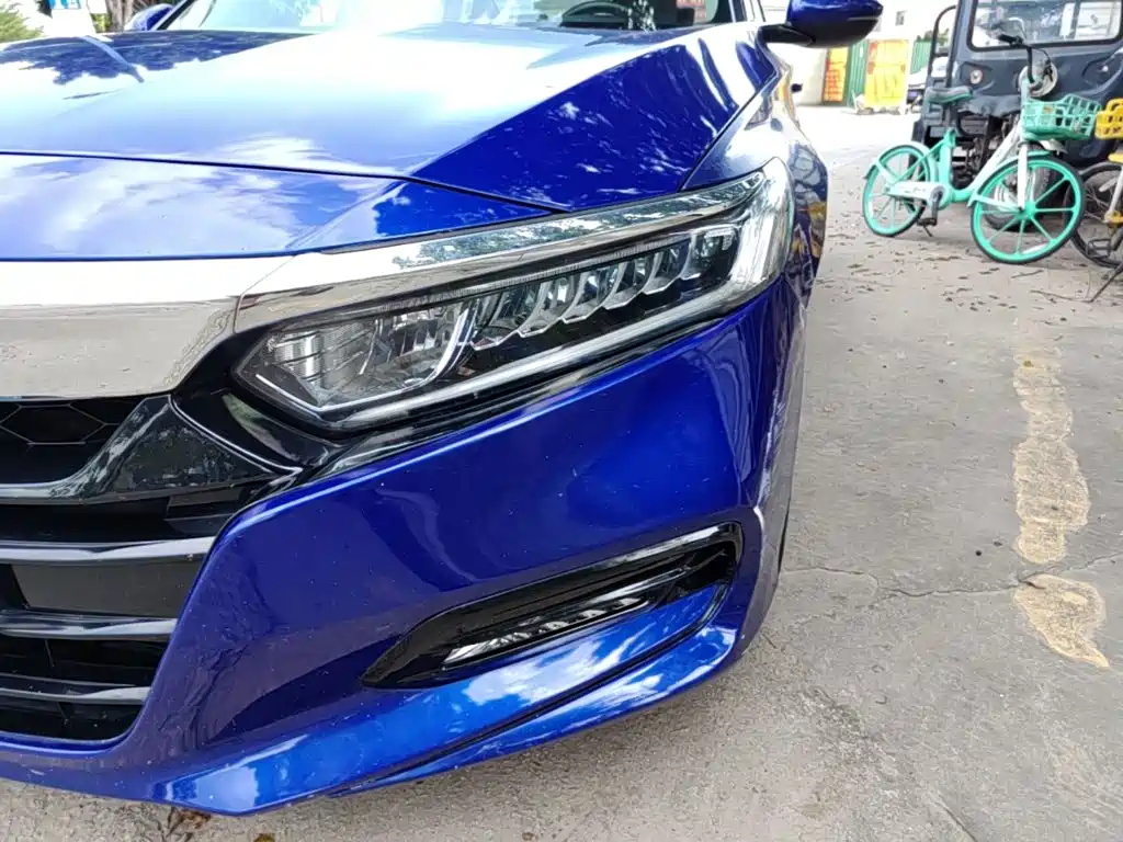 Honda Accord — фото 24
