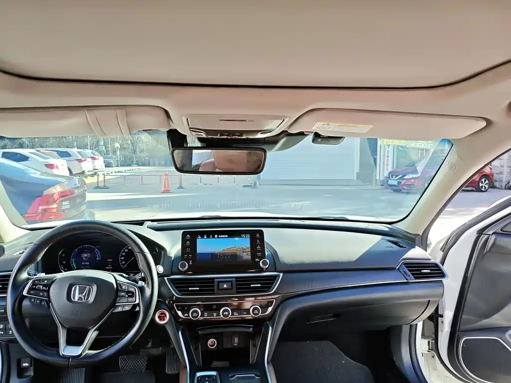 Honda Inspire — фото 9