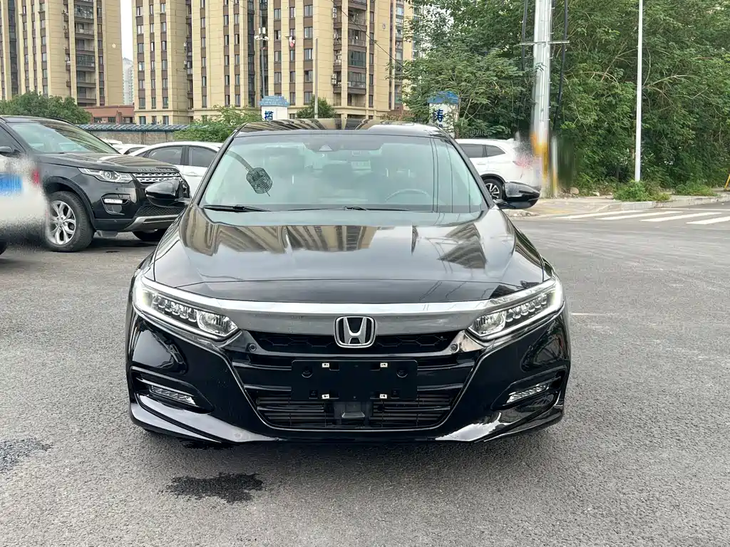 Honda Accord — фото 2