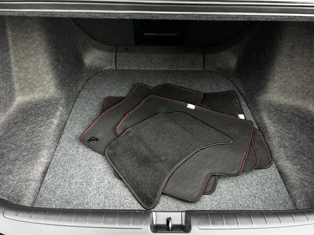 Honda Accord — фото 24