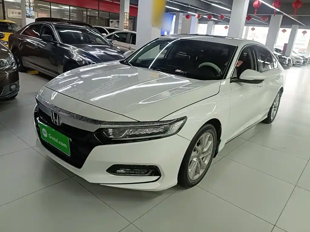 Honda Accord — фото 2