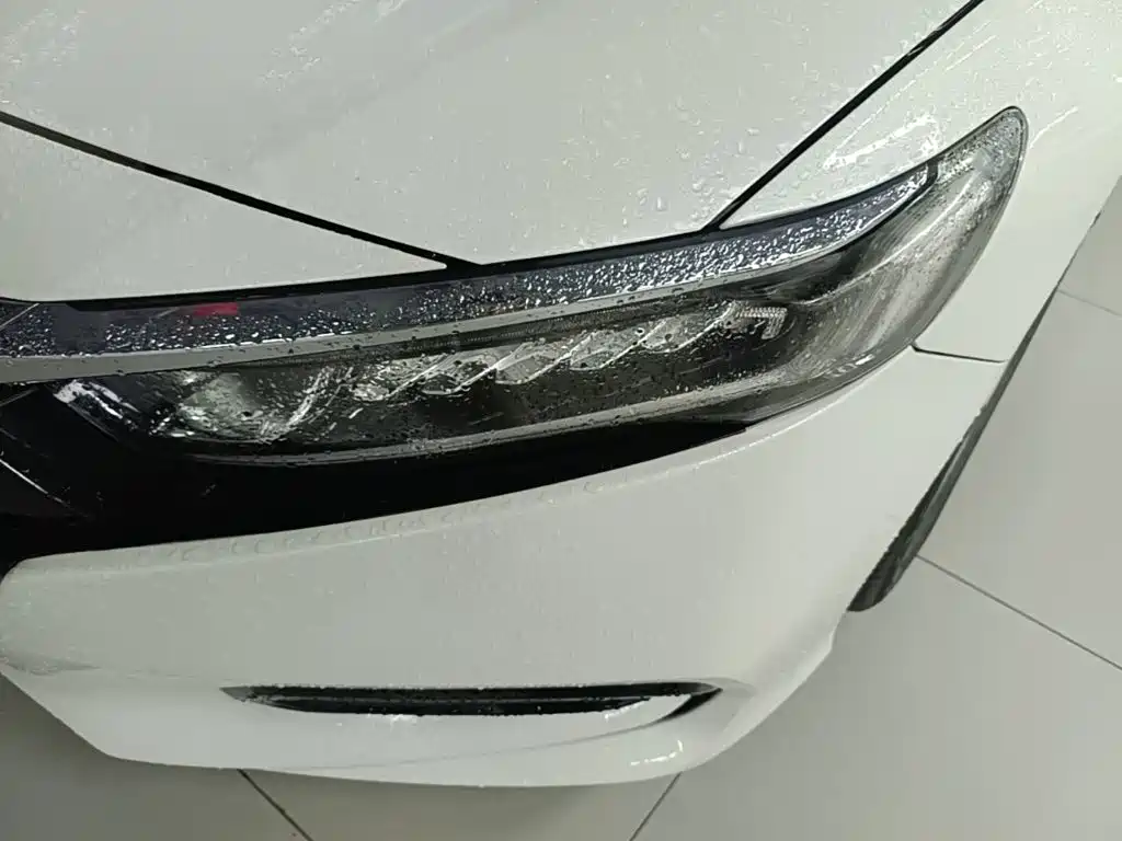 Honda Accord — фото 24