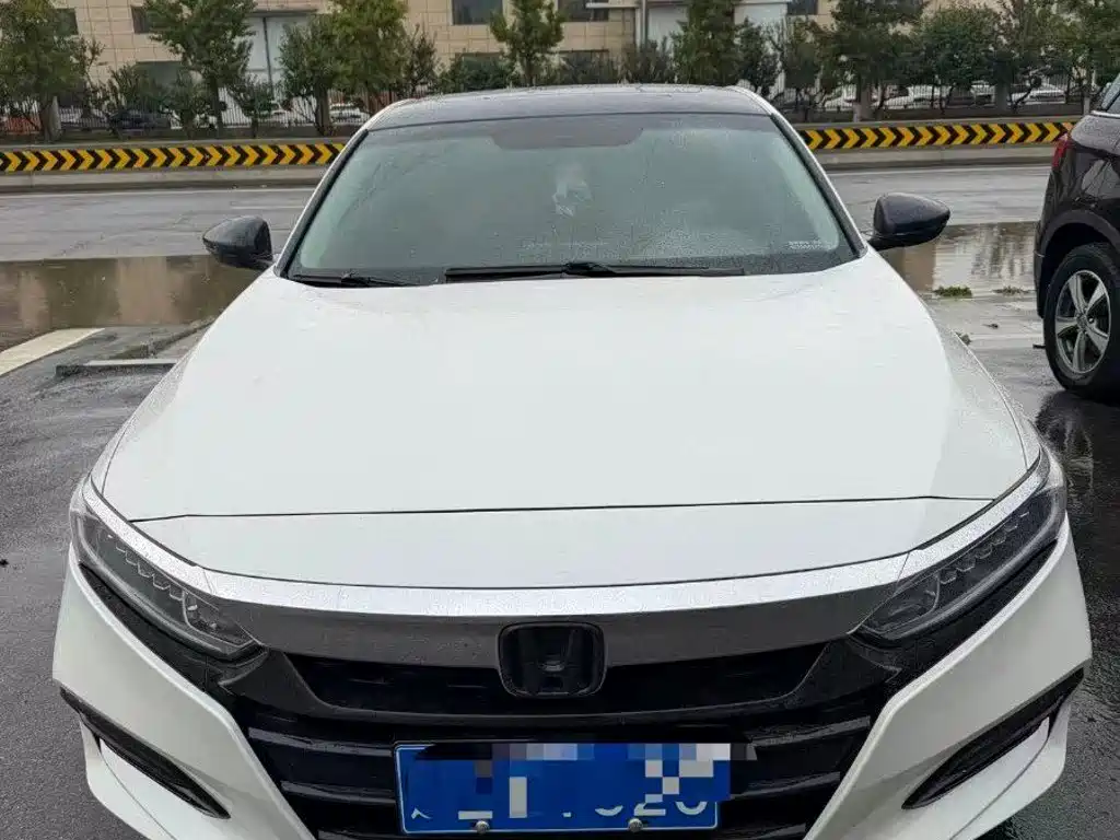 Honda Accord — фото 2