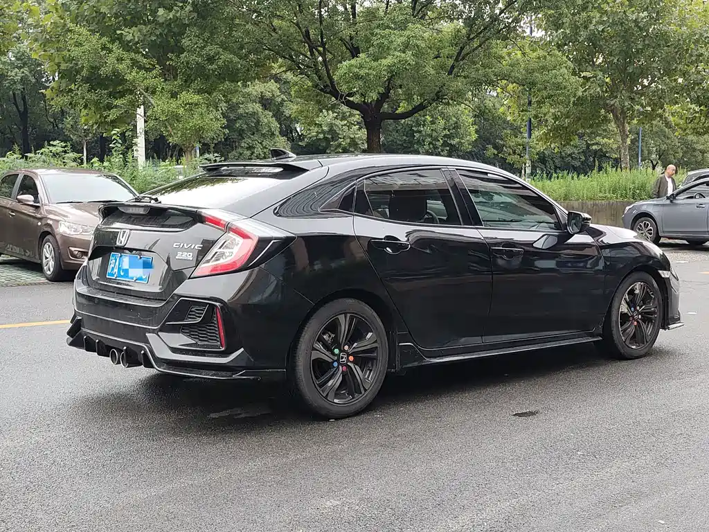 Honda Civic — фото 4