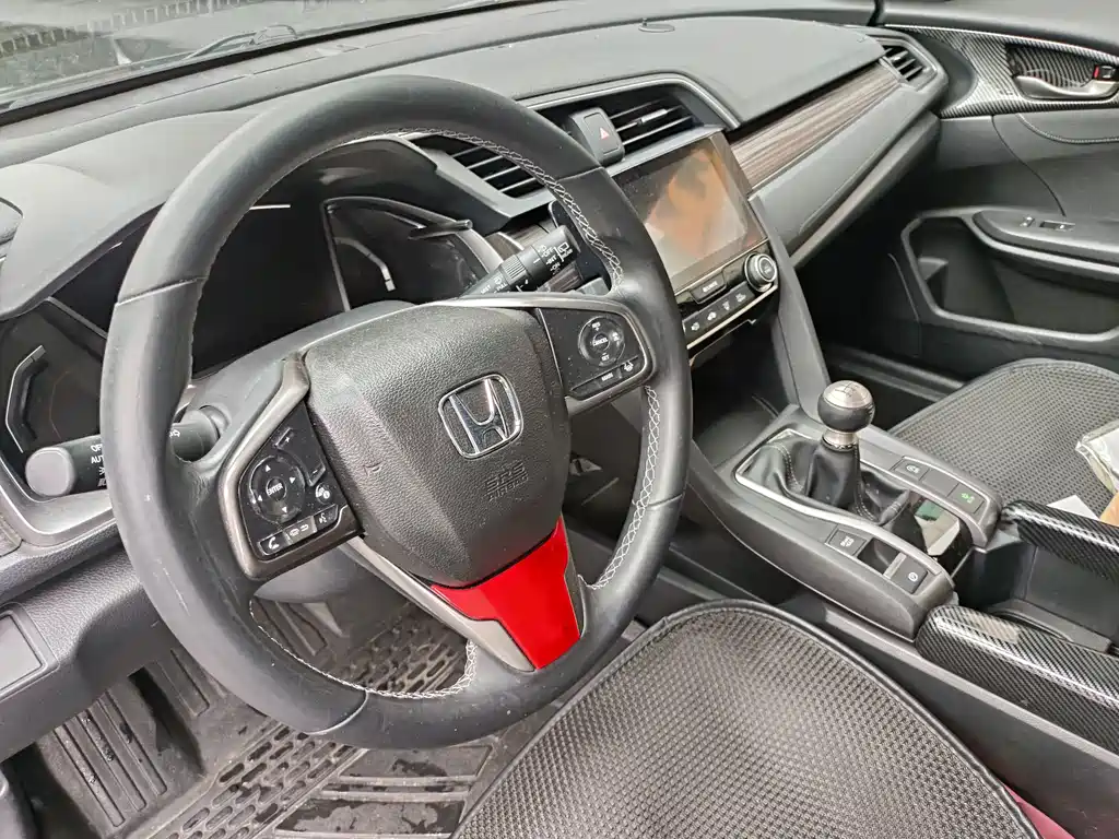 Honda Civic — фото 8