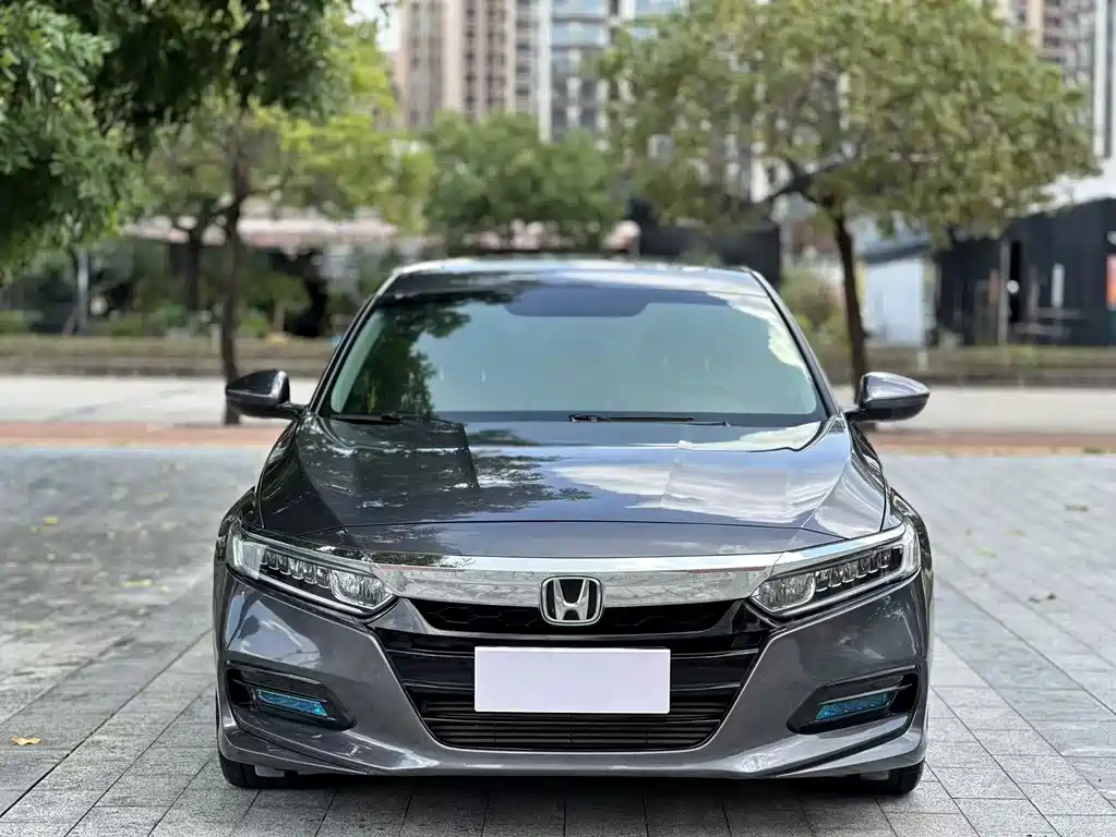 Honda Accord — фото 2