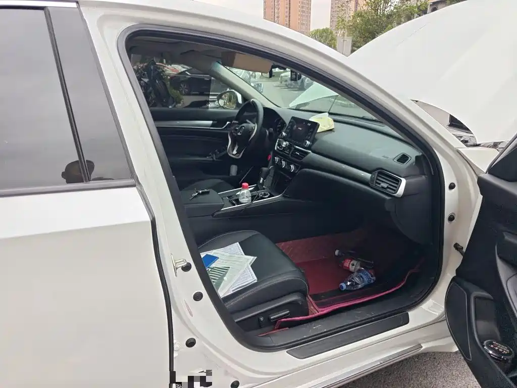 Honda Inspire — фото 19