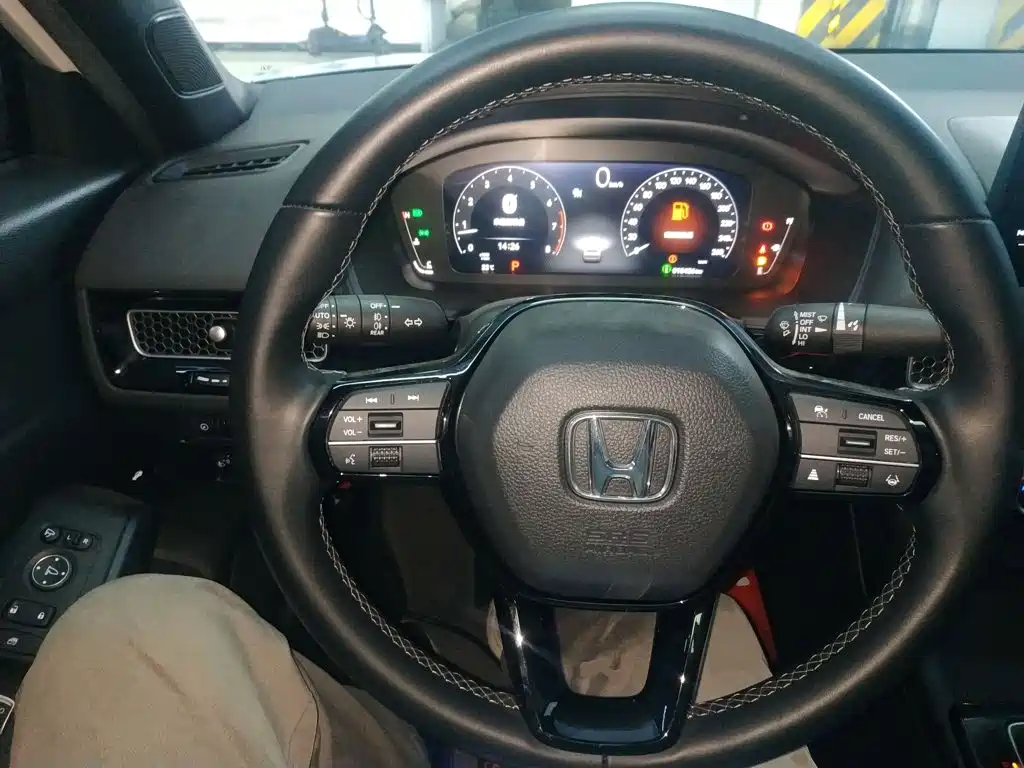 Honda Civic — фото 11