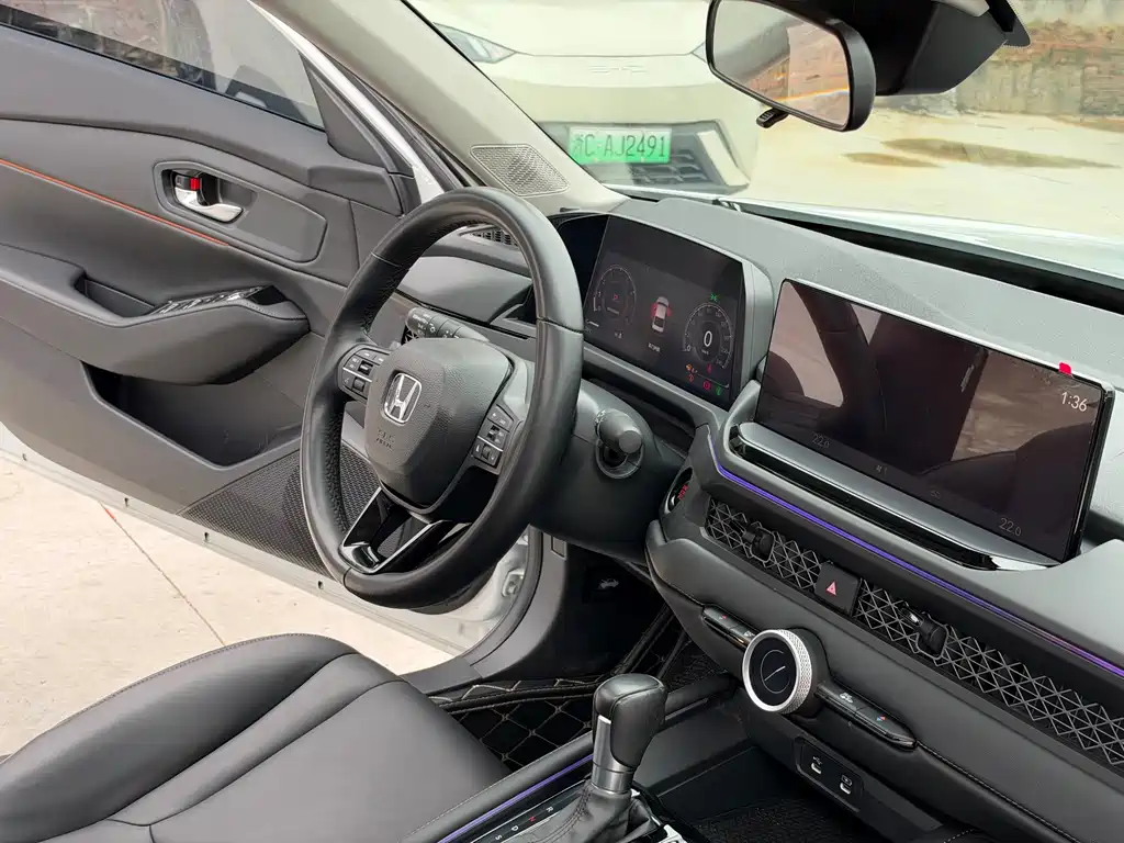 Honda Accord — фото 14