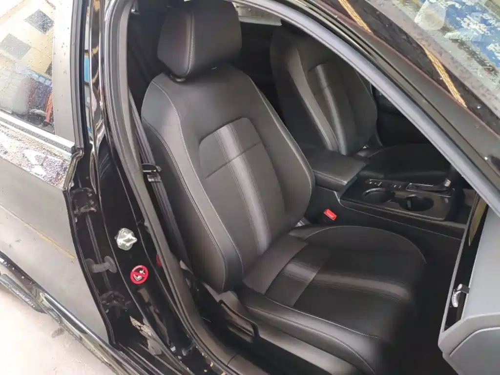 Honda Civic — фото 25