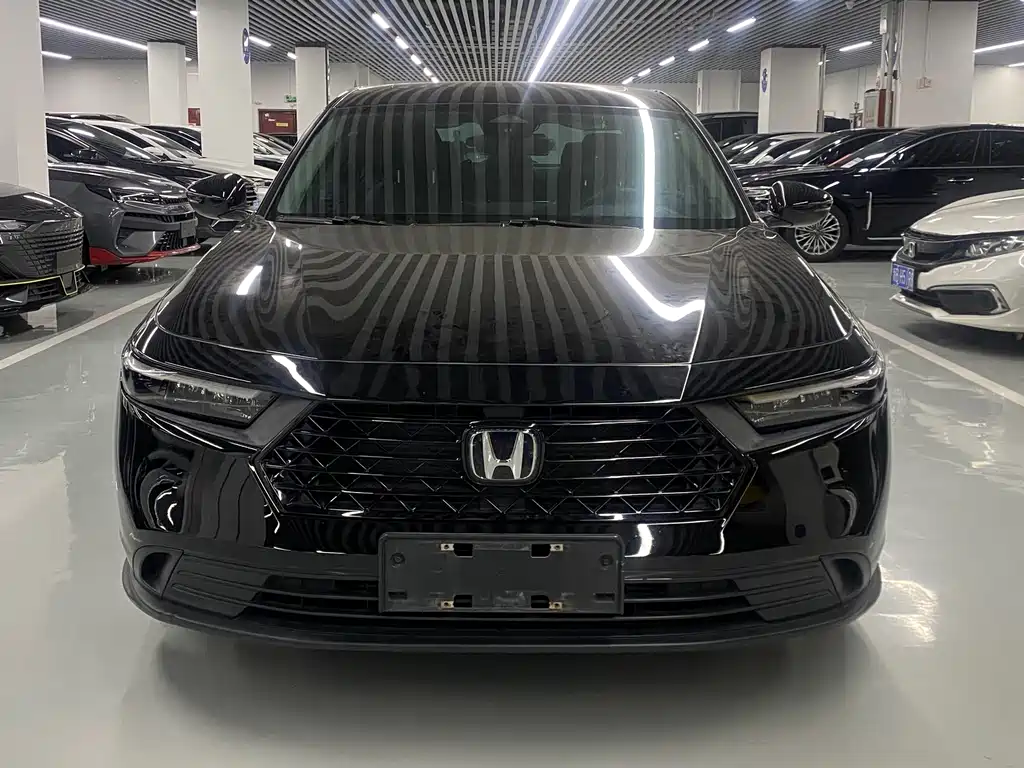 Honda Accord — фото 2