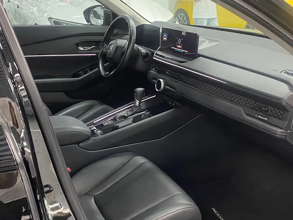 Honda Accord — фото 9