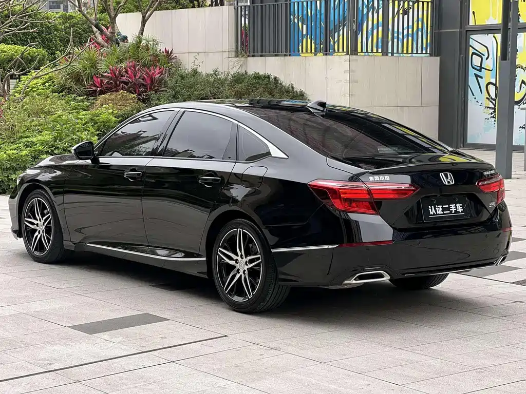 Honda Inspire — фото 4