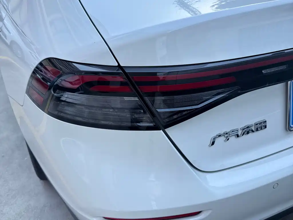 Honda Accord — фото 6