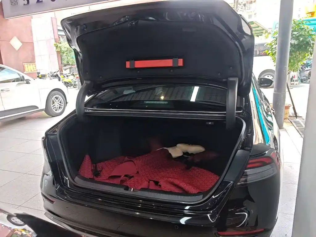 Honda Accord — фото 19