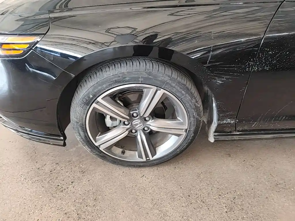 Honda Accord — фото 23