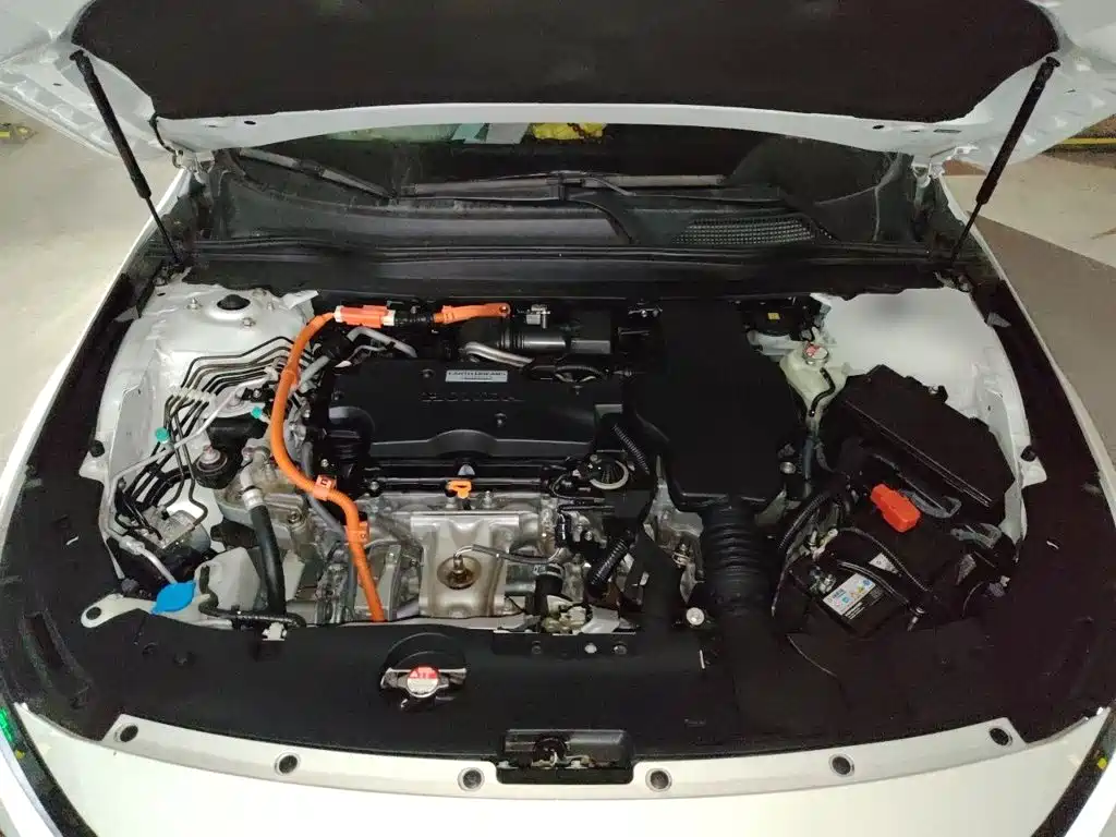Honda Accord — фото 21