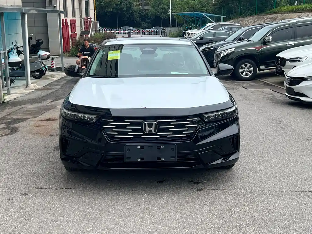 Honda Accord — фото 2