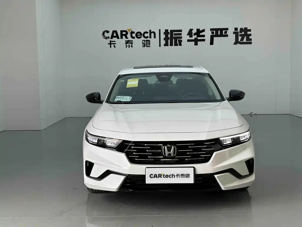Honda Accord — фото 2