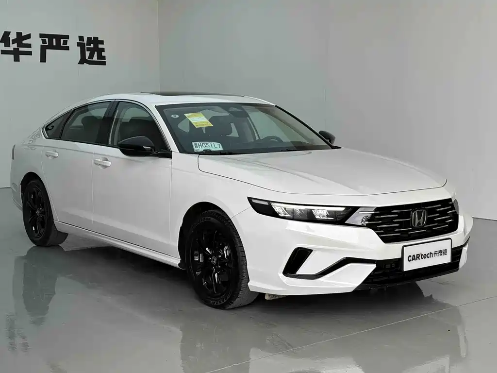 Honda Accord — фото 3